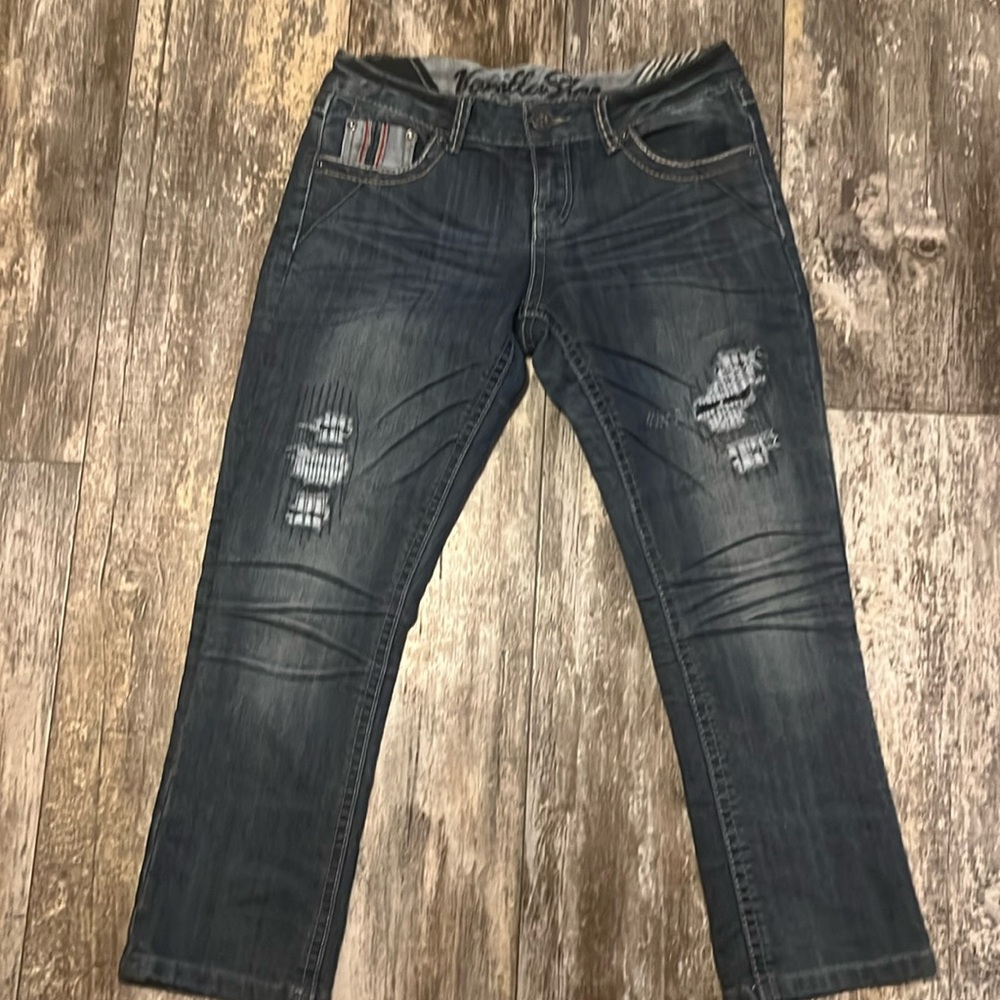Vanilla star capris size 9